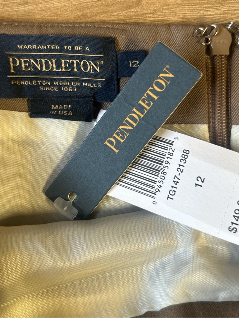 Pendleton Cream‎ and Brown Tag-Accented Skirt